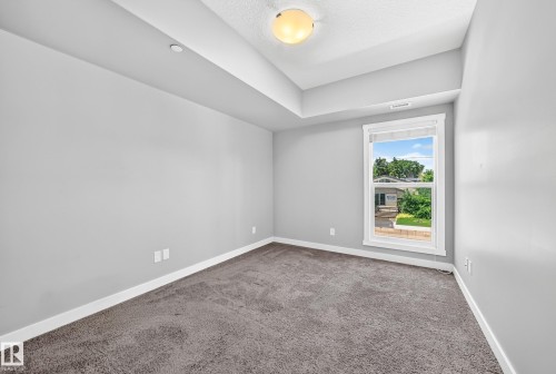 #201 10126 144 St Nw, Edmonton, AB - Indoor Photo Showing Other Room