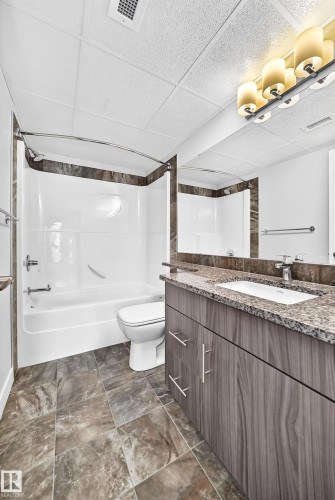 #201 10126 144 St Nw, Edmonton, AB - Indoor Photo Showing Bathroom