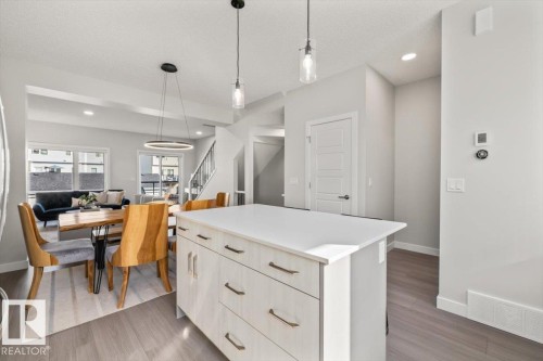 #30 11910 35 Av Sw, Edmonton, AB - Indoor