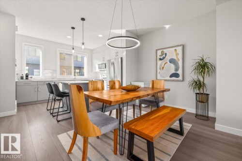 #30 11910 35 Av Sw, Edmonton, AB - Indoor Photo Showing Dining Room