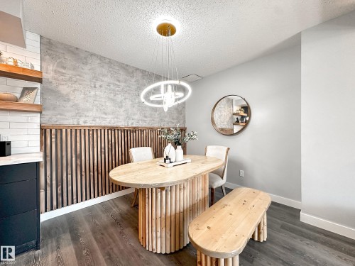 862 Erin Place Nw, Edmonton, AB - Indoor Photo Showing Dining Room