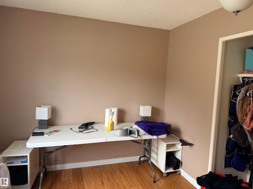 18 Latimer Place, St. Albert, AB - Indoor Photo Showing Office