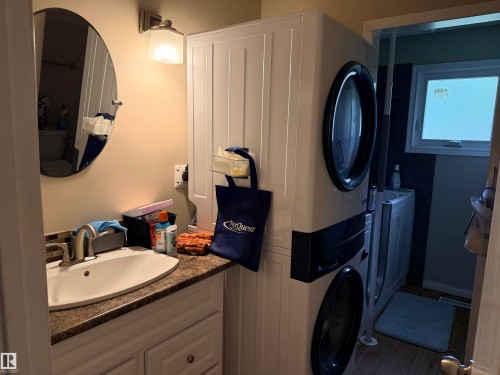 18 Latimer Place, St. Albert, AB - Indoor