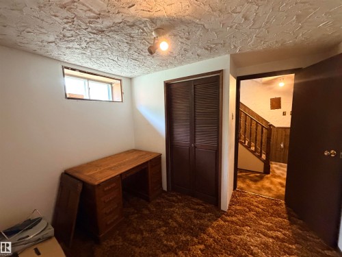 18 Latimer Place, St. Albert, AB - Indoor Photo Showing Other Room