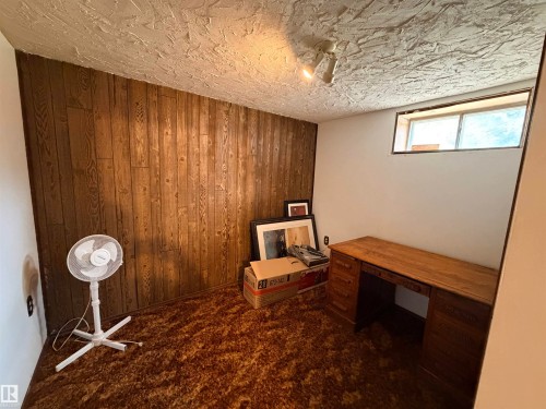 18 Latimer Place, St. Albert, AB - Indoor Photo Showing Other Room