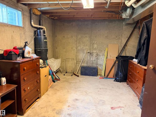 18 Latimer Place, St. Albert, AB - Indoor Photo Showing Basement