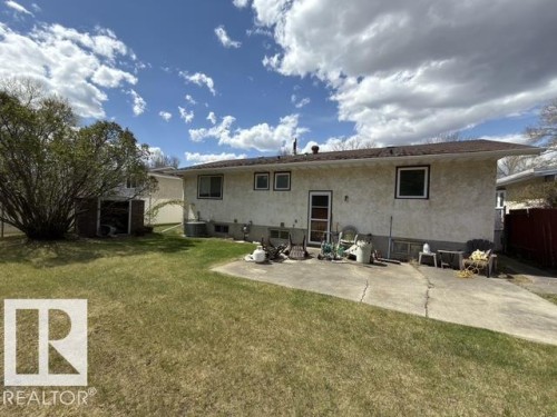 18 Latimer Place, St. Albert, AB - Outdoor