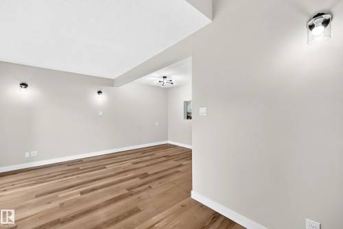 5535 144A Avenue Nw, Edmonton, AB - Indoor Photo Showing Other Room