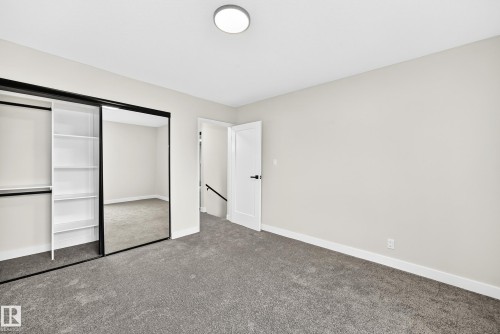 5535 144A Avenue Nw, Edmonton, AB - Indoor Photo Showing Other Room