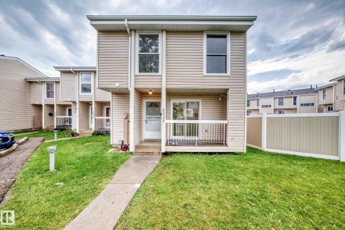5535 144A Avenue Nw, Edmonton, AB - Outdoor With Facade