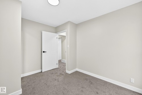 5535 144A Avenue Nw, Edmonton, AB - Indoor Photo Showing Other Room