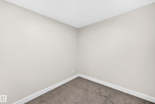 5535 144A Avenue Nw, Edmonton, AB - Indoor Photo Showing Other Room