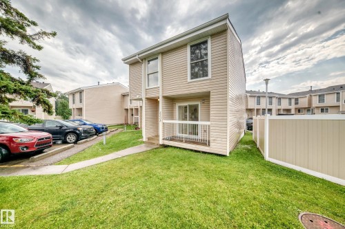 5535 144A Avenue Nw, Edmonton, AB - Outdoor