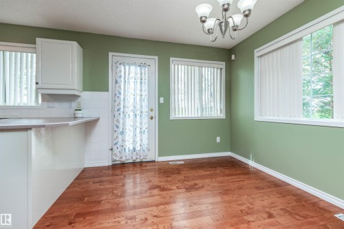 #22 11105 9 Av Nw, Edmonton, AB - Indoor Photo Showing Other Room