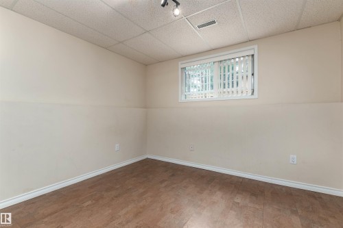 #22 11105 9 Av Nw, Edmonton, AB - Indoor Photo Showing Other Room