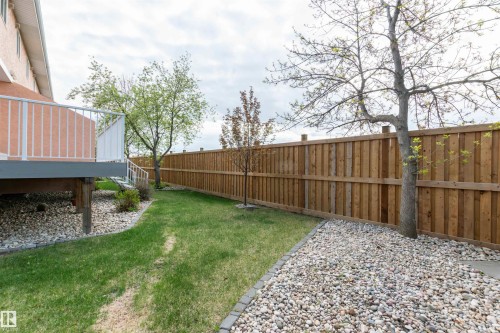 #22 11105 9 Av Nw, Edmonton, AB - Outdoor