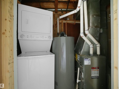 #6 14220 80 St Nw, Edmonton, AB - Indoor Photo Showing Laundry Room