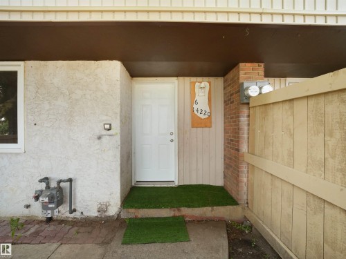 #6 14220 80 St Nw, Edmonton, AB -  With Exterior