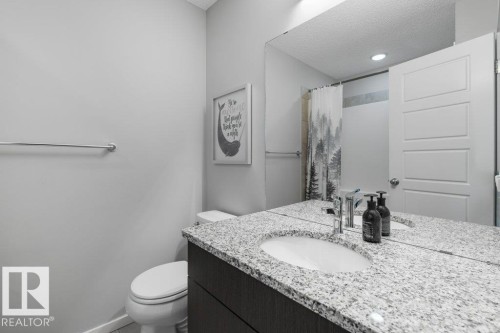 99 Juneau Way, St. Albert, AB - Indoor Photo Showing Bathroom