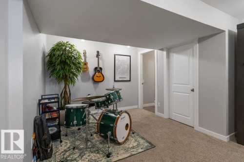 99 Juneau Way, St. Albert, AB - Indoor Photo Showing Other Room