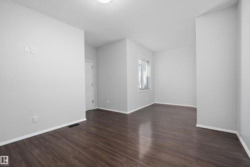 Upper Floor - #108 10933 82 Av Nw, Edmonton, AB - Indoor Photo Showing Other Room