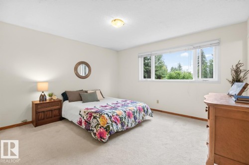 12636 52 Avenue Nw, Edmonton, AB - Indoor Photo Showing Bedroom