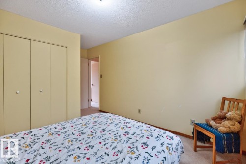 12636 52 Avenue Nw, Edmonton, AB - Indoor Photo Showing Bedroom