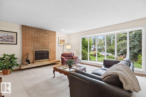 12636 52 Avenue Nw, Edmonton, AB - Indoor Photo Showing Living Room With Fireplace