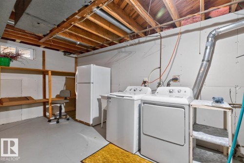 12636 52 Avenue Nw, Edmonton, AB - Indoor Photo Showing Laundry Room