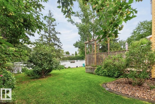 12636 52 Avenue Nw, Edmonton, AB - Outdoor