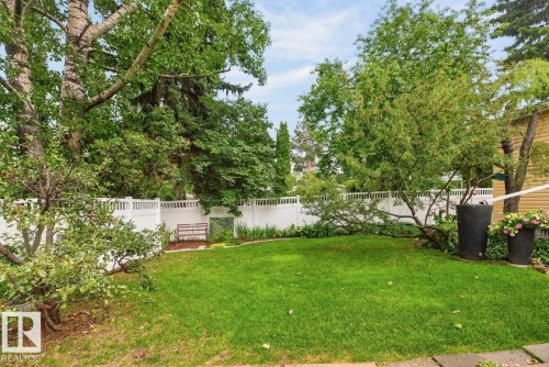 12636 52 Avenue Nw, Edmonton, AB - Outdoor