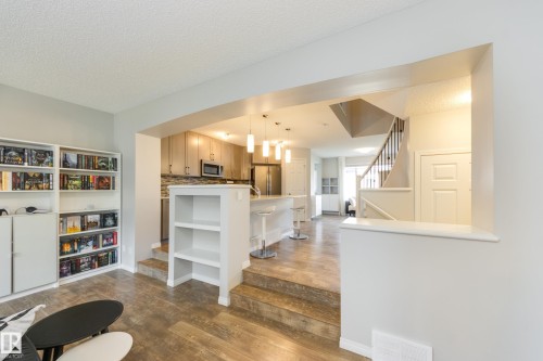 1241 Chappelle Boulevard Sw, Edmonton, AB - Indoor Photo Showing Other Room