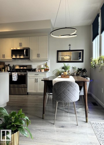 #128 1304 Rutherford Rd Sw Sw, Edmonton, AB - Indoor
