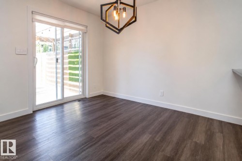8916 217 Street Nw, Edmonton, AB - Indoor Photo Showing Other Room