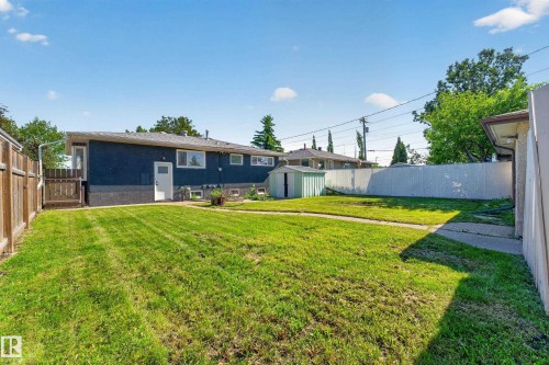 6011 93A Avenue Nw, Edmonton, AB - Outdoor