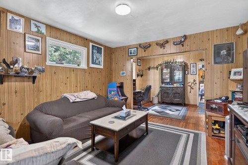 4711 50 Street, Onoway, AB - Indoor Photo Showing Living Room