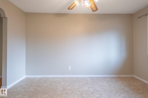 29 Fawcett Crescent, St. Albert, AB - Indoor Photo Showing Other Room
