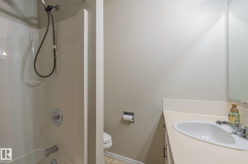 29 Fawcett Crescent, St. Albert, AB - Indoor Photo Showing Bathroom