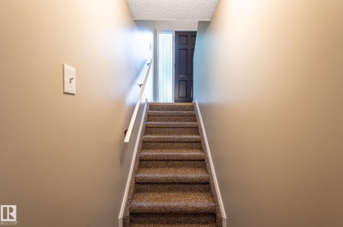 29 Fawcett Crescent, St. Albert, AB - Indoor Photo Showing Other Room
