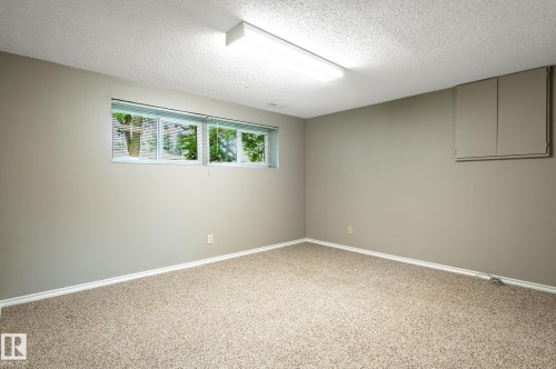 29 Fawcett Crescent, St. Albert, AB - Indoor Photo Showing Other Room