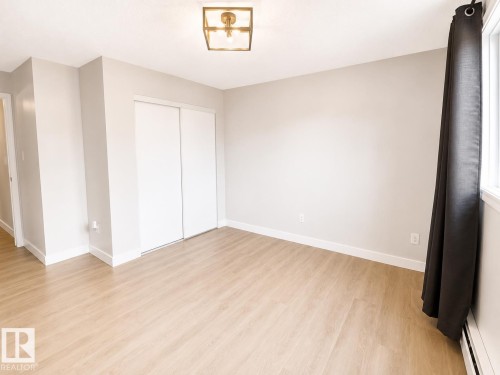 #329 17447 98A Av Nw, Edmonton, AB - Indoor Photo Showing Other Room