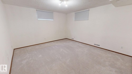 3536 105A Street Nw, Edmonton, AB - Indoor Photo Showing Other Room