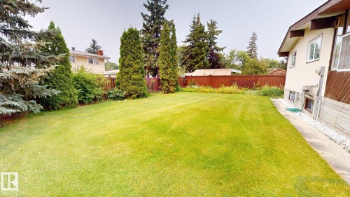 3536 105A Street Nw, Edmonton, AB - Outdoor