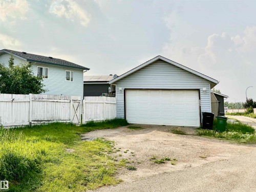 325 Kline Crescent Nw, Edmonton, AB - Outdoor