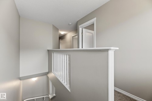 7915 22 Avenue Sw, Edmonton, AB - Indoor Photo Showing Other Room