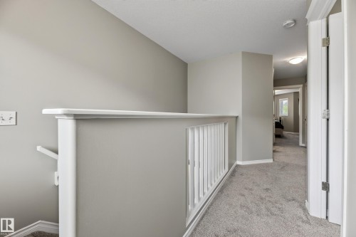 7915 22 Avenue Sw, Edmonton, AB - Indoor Photo Showing Other Room