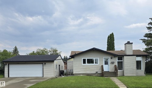 9201 153 Street Nw, Edmonton, AB - Outdoor