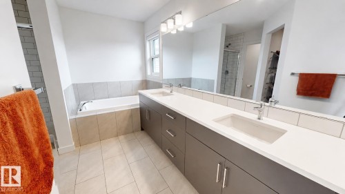4601 62 Street, Beaumont, AB - Indoor Photo Showing Bathroom
