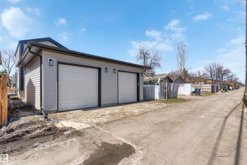 11229 96 Street Nw, Edmonton, AB - Outdoor