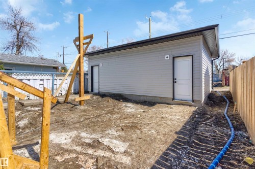 11229 96 Street Nw, Edmonton, AB - Outdoor